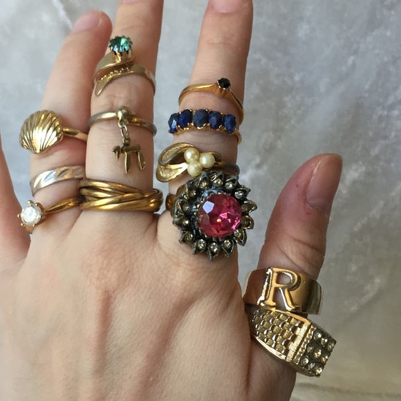 Lot Rings - Picture 4 of 7